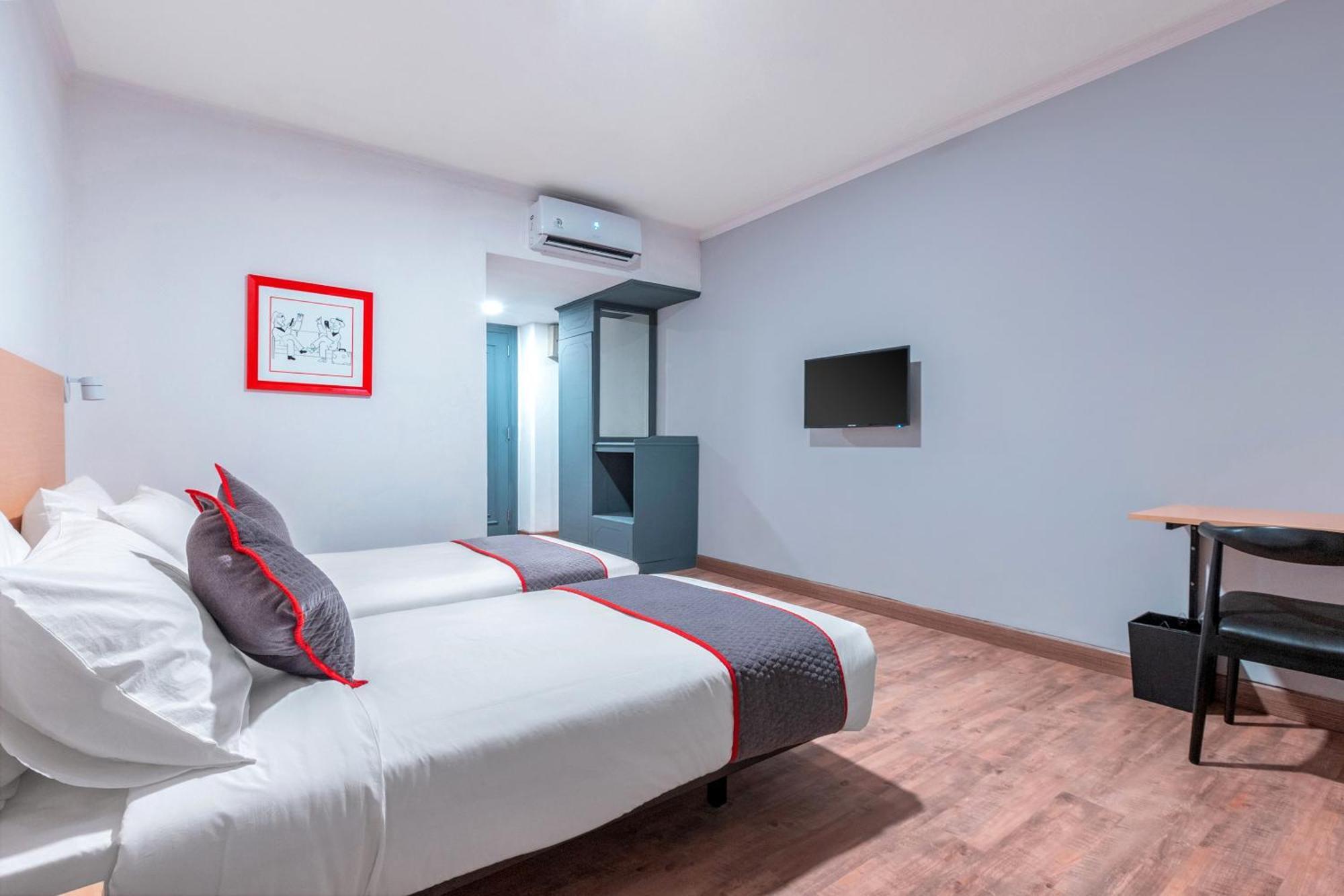 Super Oyo Townhouse 2 Hotel Gunung Sahari Jakarta Exteriér fotografie