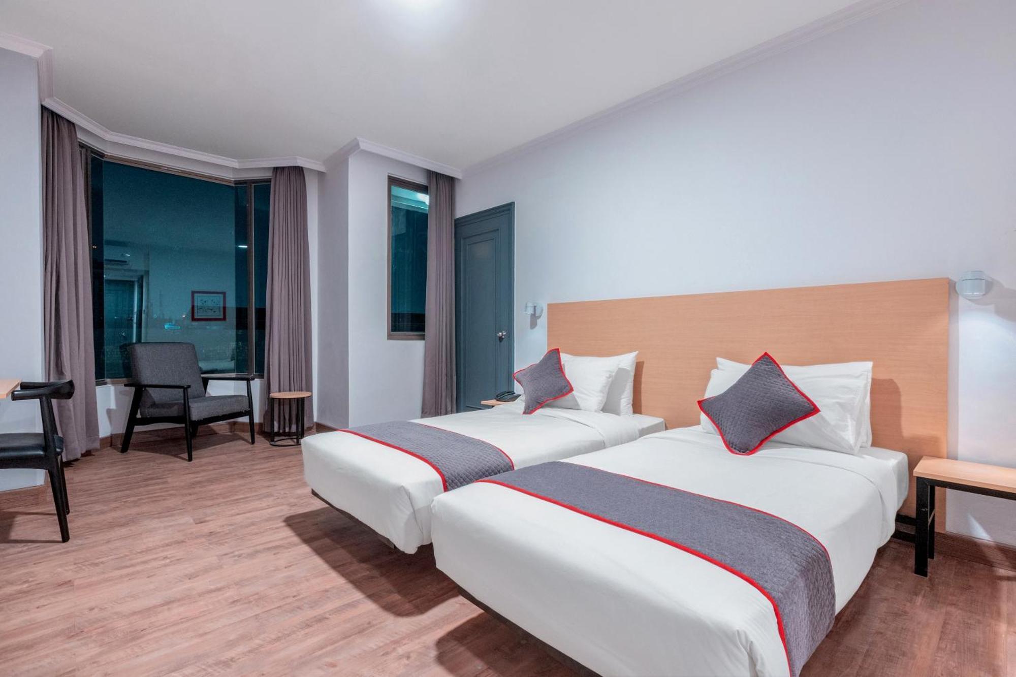 Super Oyo Townhouse 2 Hotel Gunung Sahari Jakarta Exteriér fotografie
